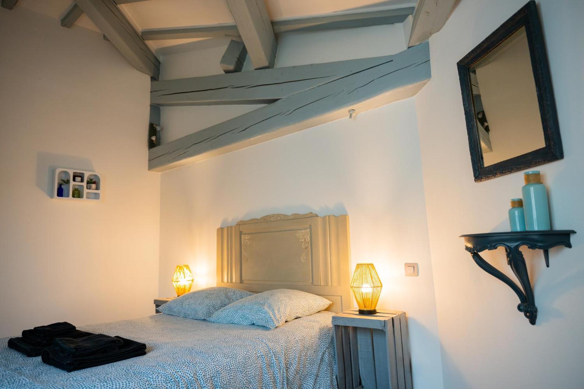 Chez La Fille De L Eclusier Apartman Castelnaudary Kültér fotó