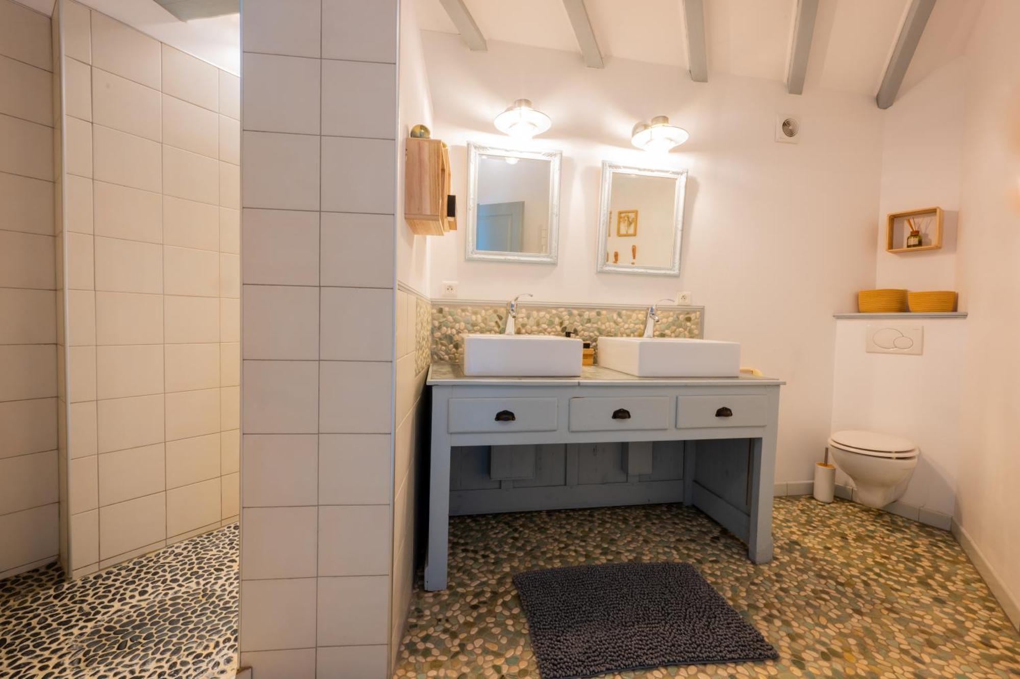 Chez La Fille De L Eclusier Apartman Castelnaudary Kültér fotó